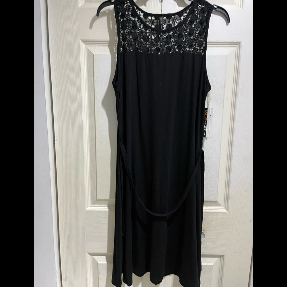 Lori M Collection Sleeveless Black Midi dress in Size Large